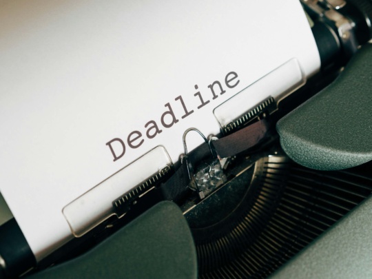Typewriter with deadline typed out